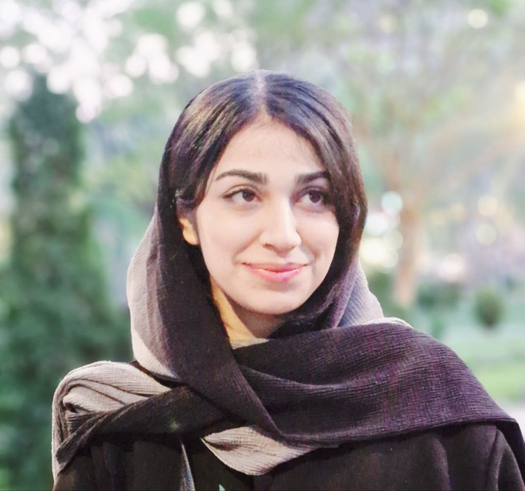 دکتر مینا هدایتی